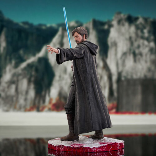 Gentle Giant: Star Wars: The Last Jedi - Luke Skywalker (Crait ...