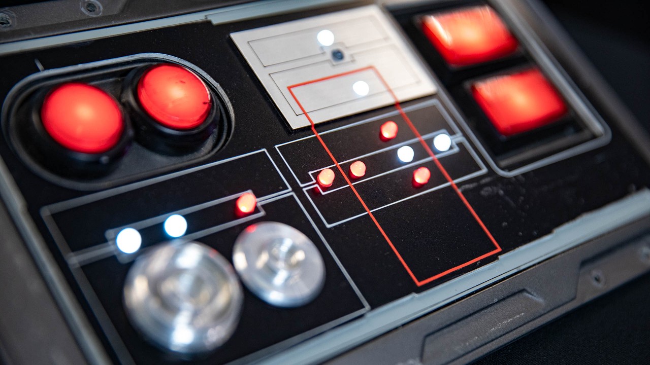 Stranger Things Control Panel Tested: How the control panels were made for filming Star Wars - Fantha ...